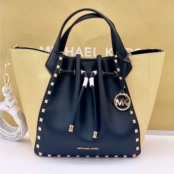 Michael Kors Handbags - Michael Kors Phoebe Large Drawstring Grab Shoulder Bag Crossbody Bucket